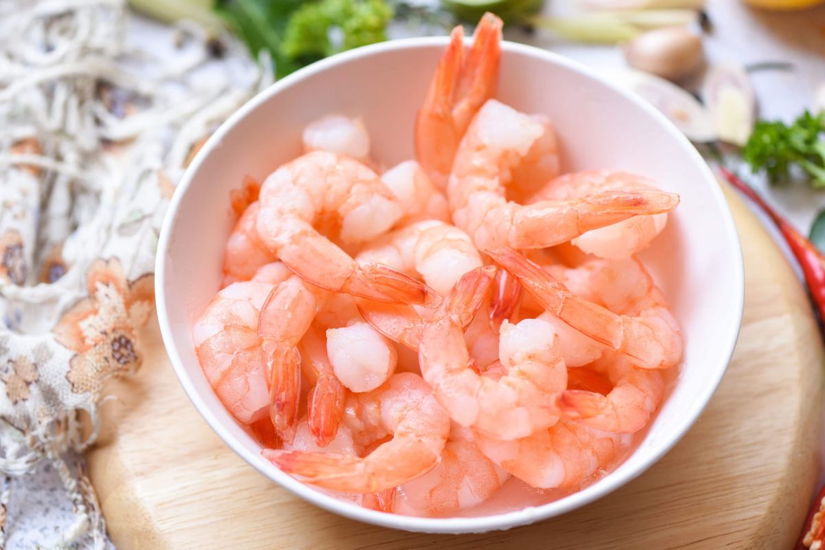 la méthode infaillible pour déveiner les crevettes sans les couper
