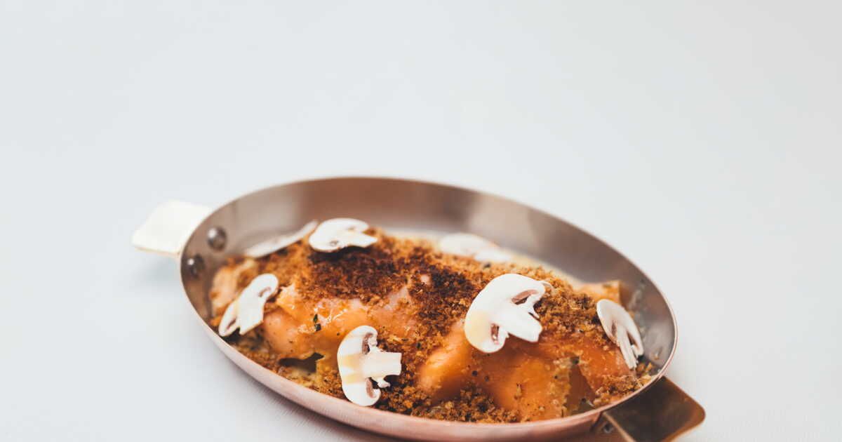 Des recettes festives à base de truite fumée et d'œufs du chef Jean Imbert