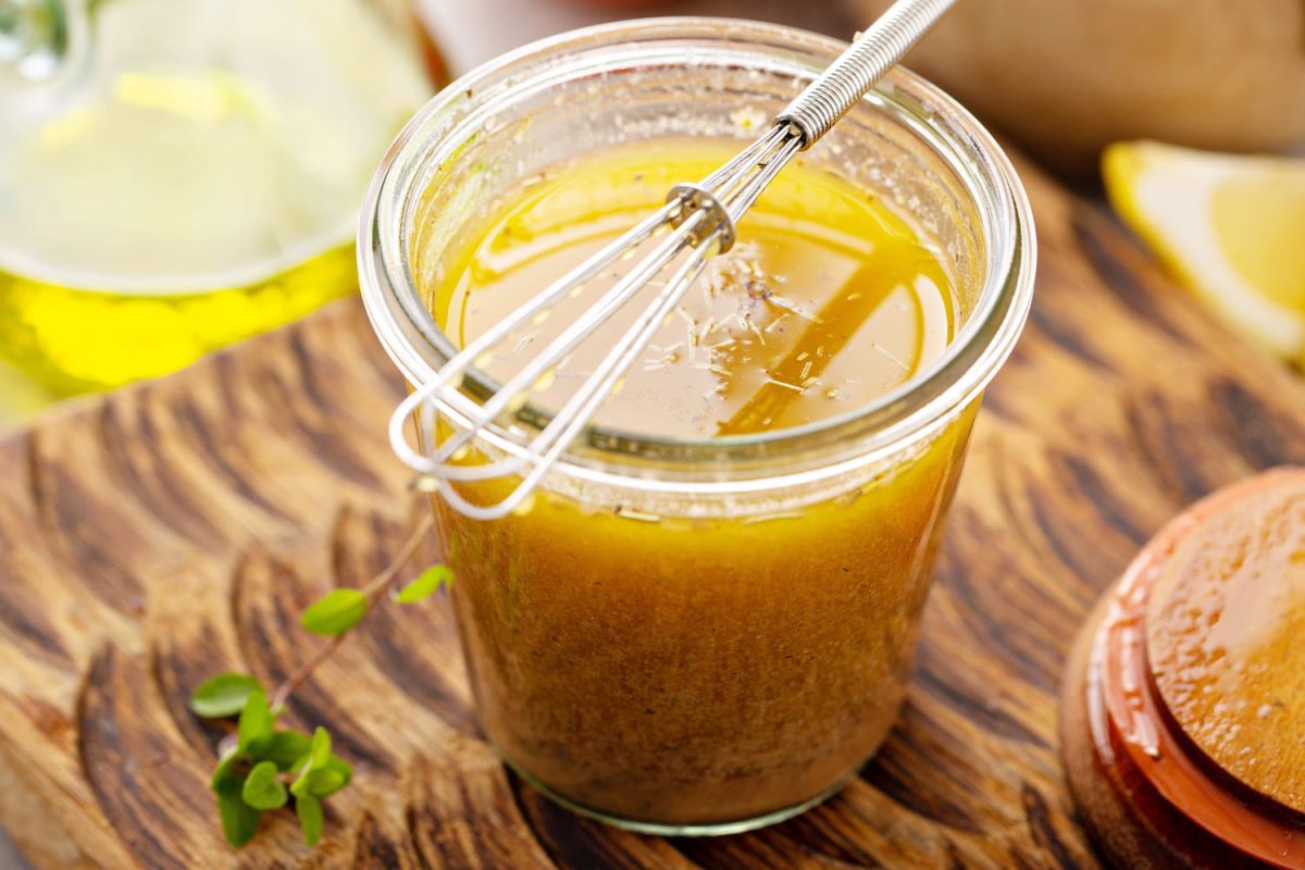 Le secret d'une vinaigrette réussie révélé par les chefs