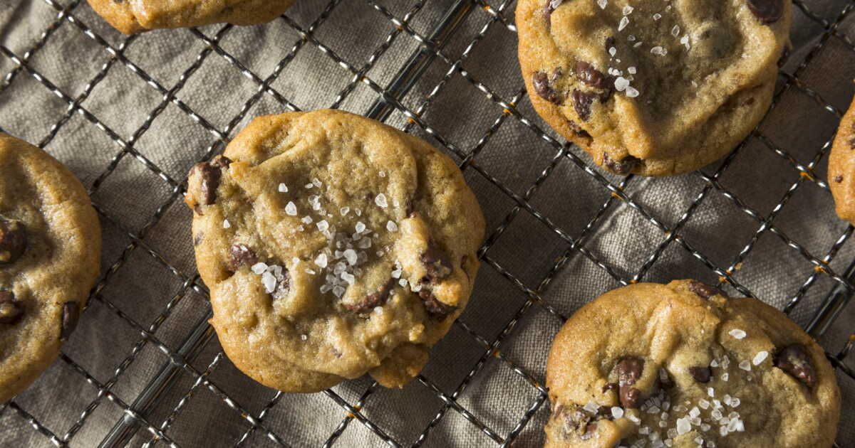 Des cookies au chocolat et à la fleur de sel : la recette gourmande à ne pas manquer