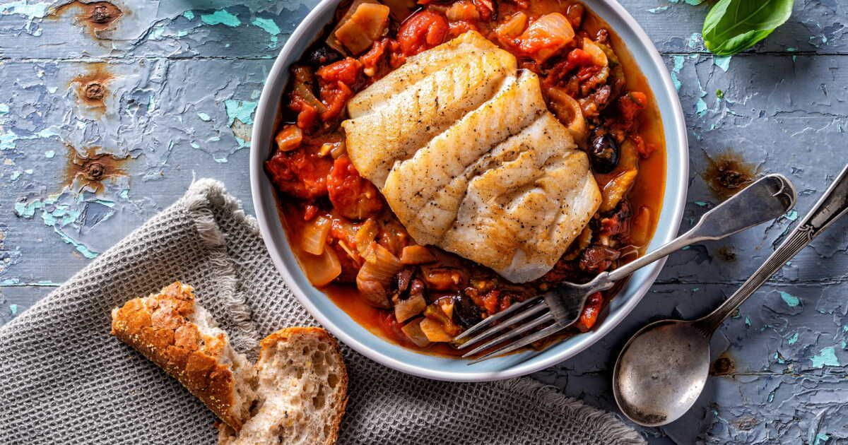 Un voyage gustatif : le cabillaud à l'espagnole pour des souvenirs estivaux