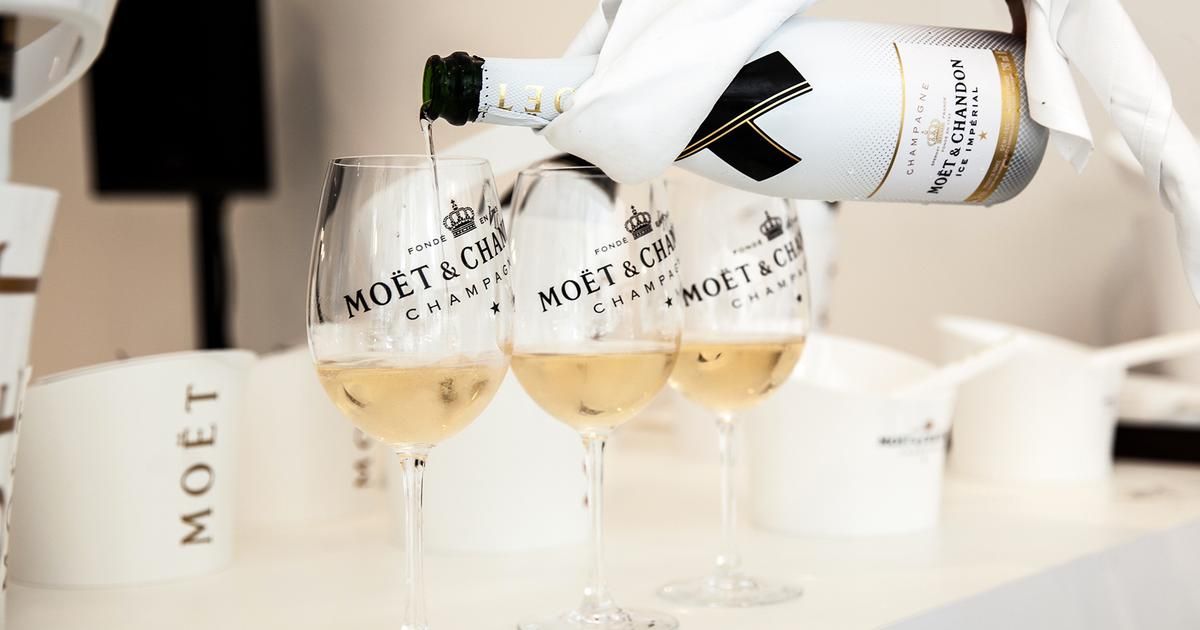 Accords gourmands : champagne et mets pour un été savoureux