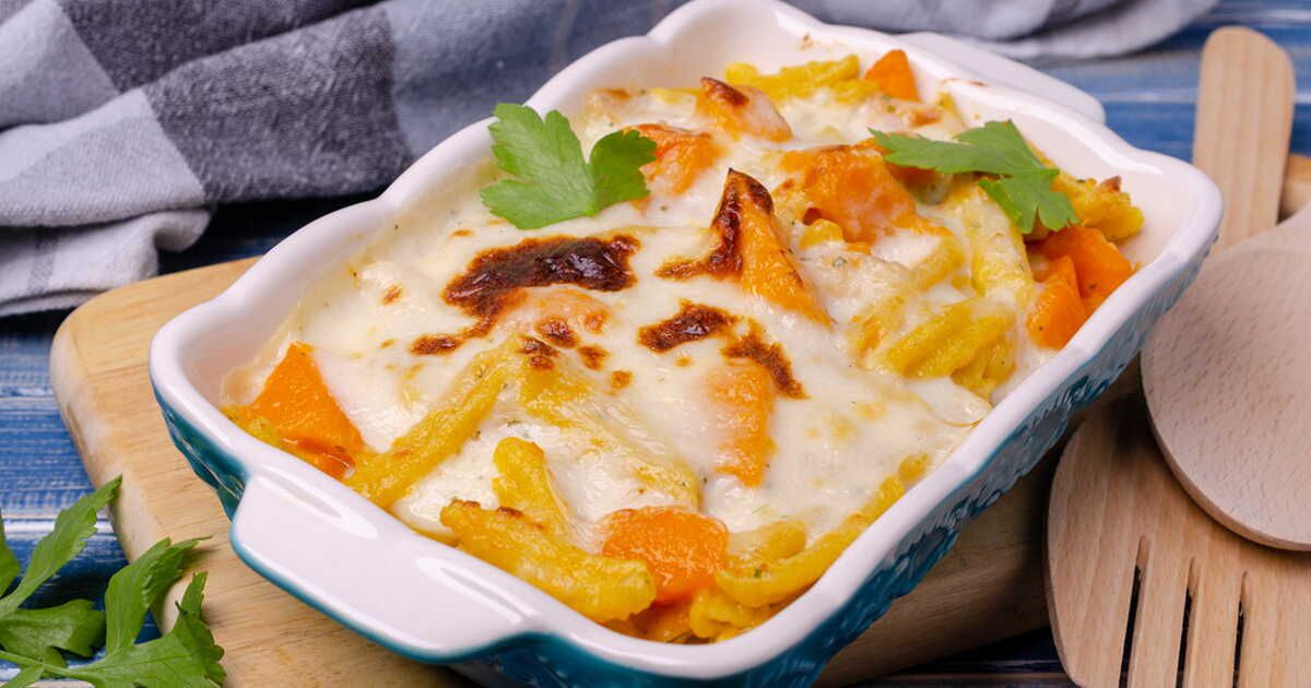 Un gratin de macaroni à la butternut qui réchauffe le cœur