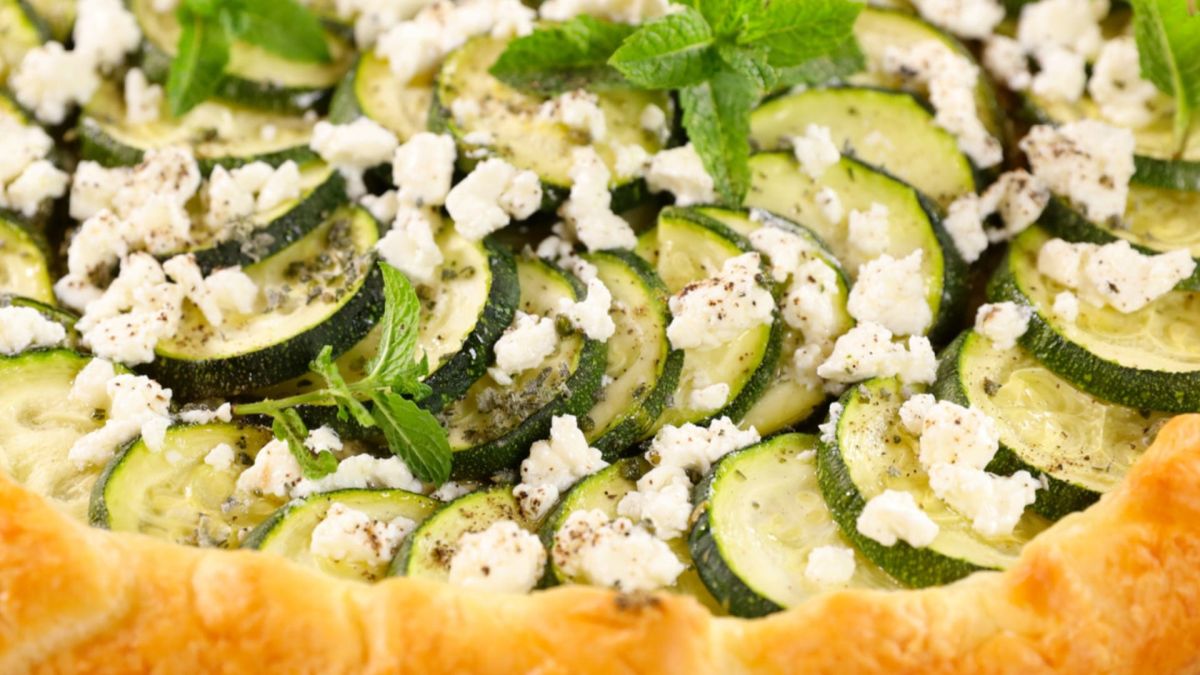 La douceur des courgettes : une tarte tatin surprenante pour cet automne