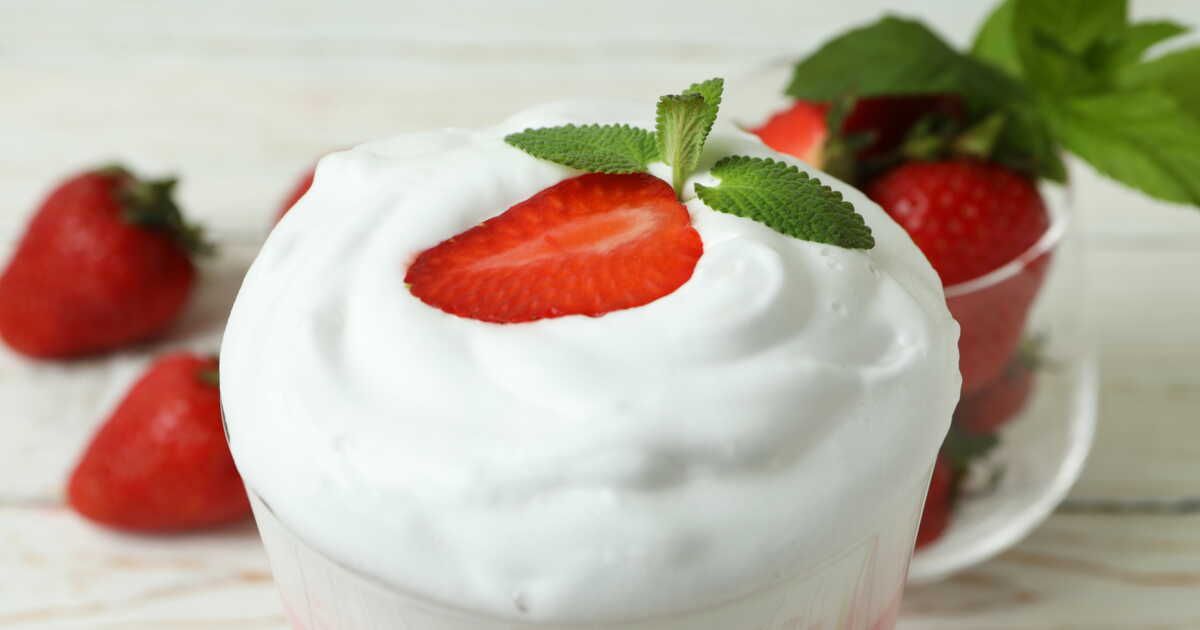 Découvrez la recette irrésistible du nuage de fraise en 3 étapes