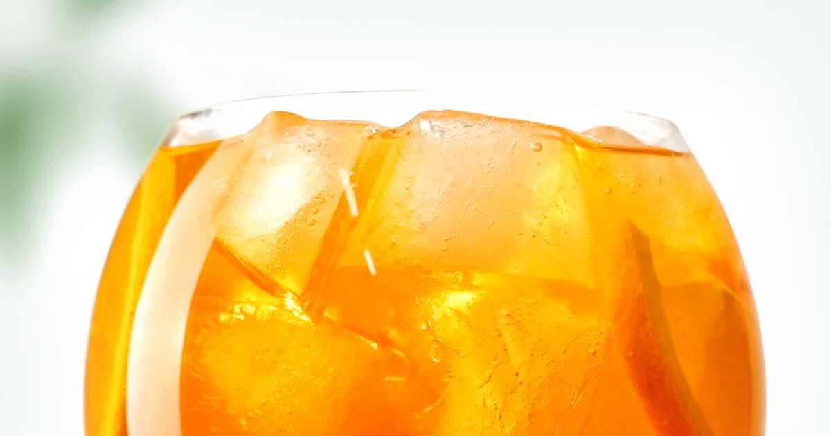 Découvrez le spritz givré : un cocktail estival irrésistible