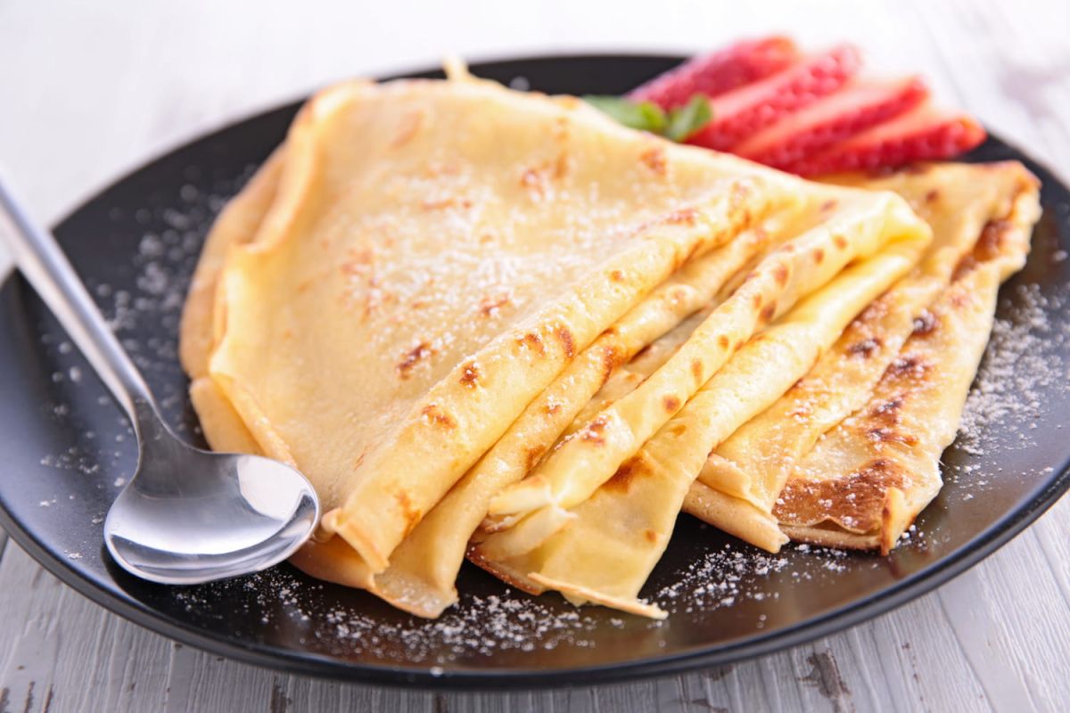 Crêpes à la cuillère : la recette incontournable pour les mamans pressées