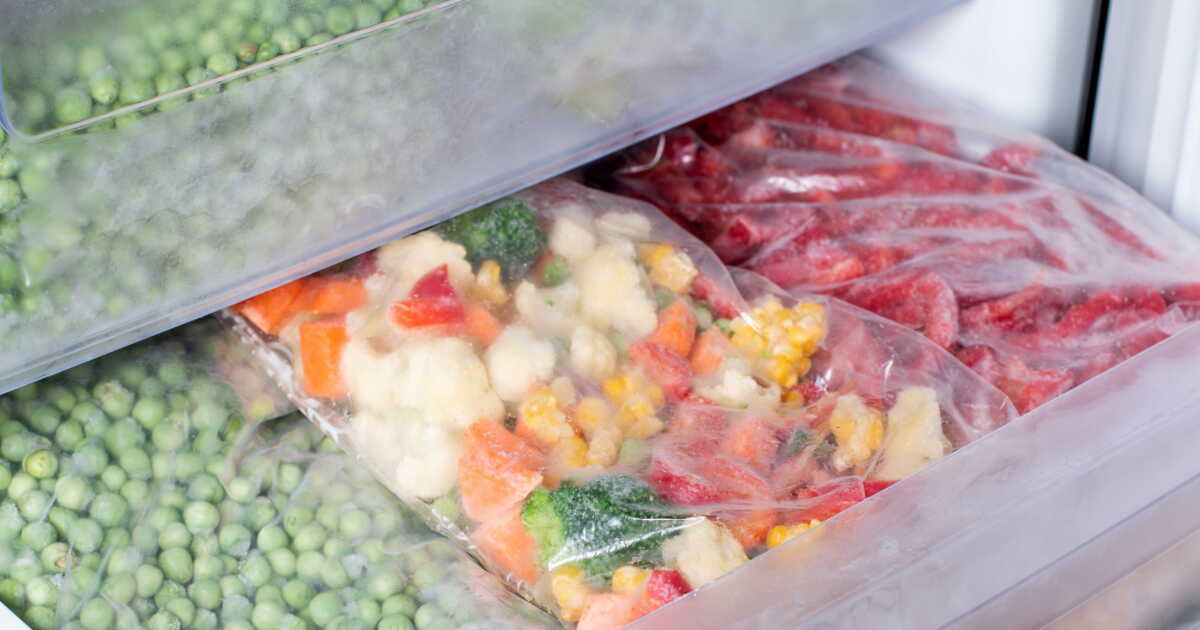Décongélation des aliments : les erreurs à éviter et comment gagner du temps