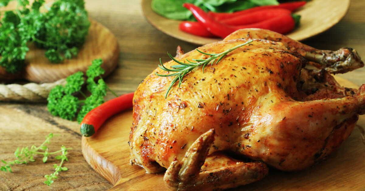 Découvrez le secret du poulet rôti parfait avec Julia Sedefdjian