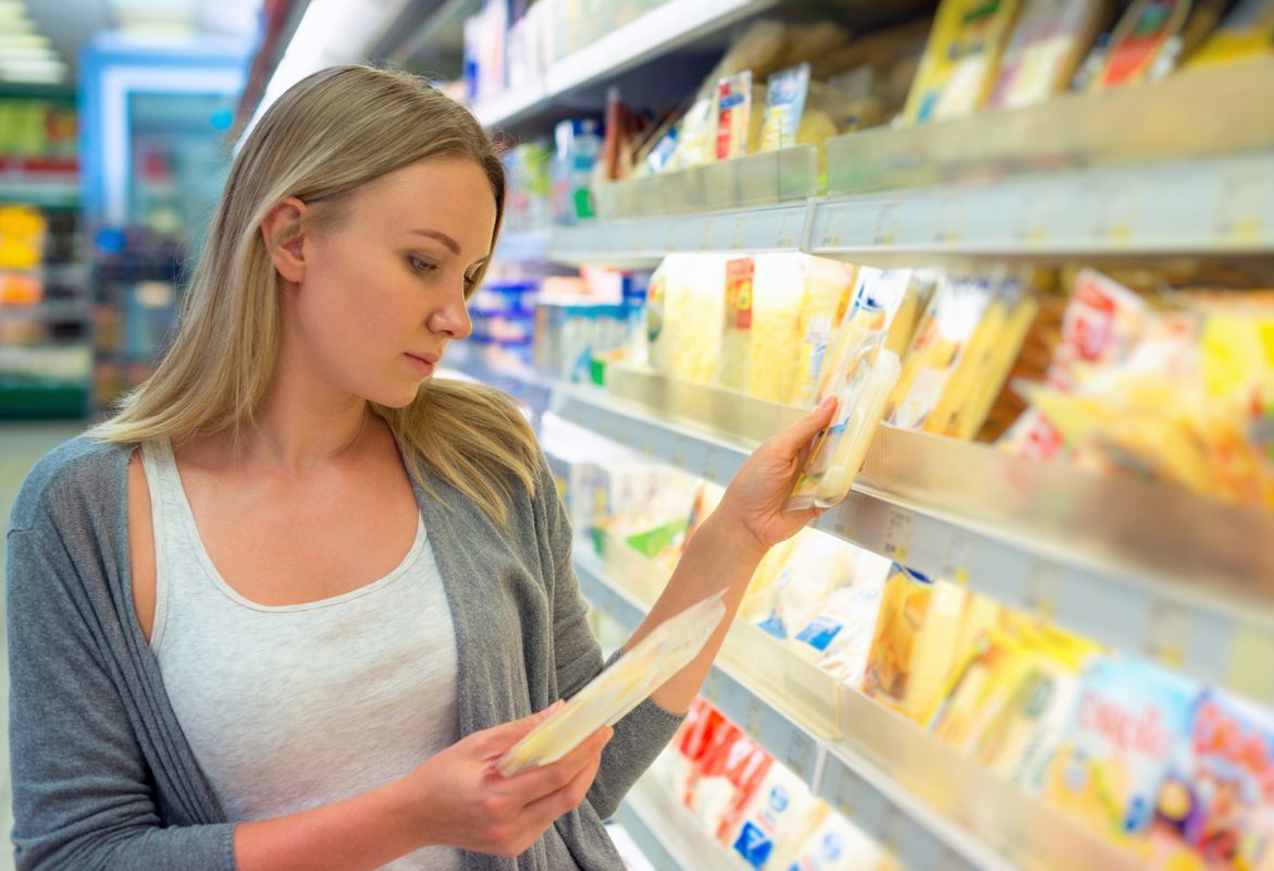 Comment bien choisir son fromage au supermarché : les astuces d'une experte