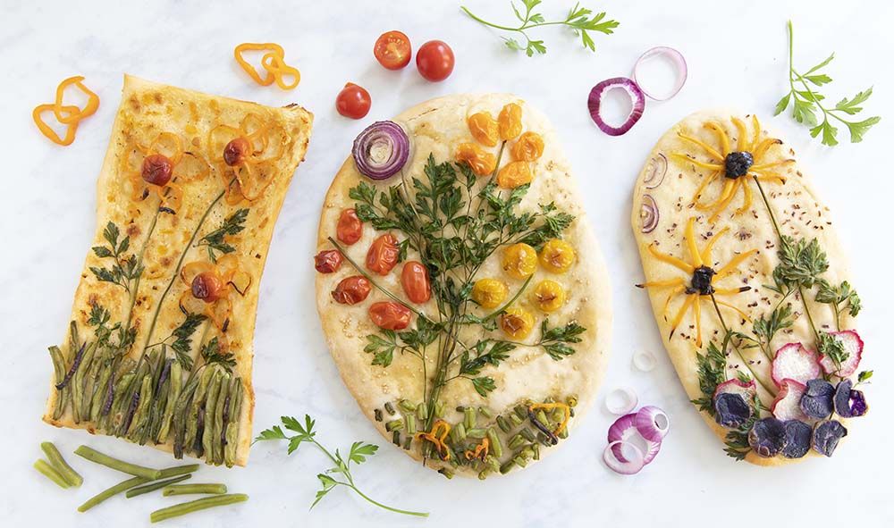 La focaccia fleuri : savourez la tendance printanière des pains au jardin
