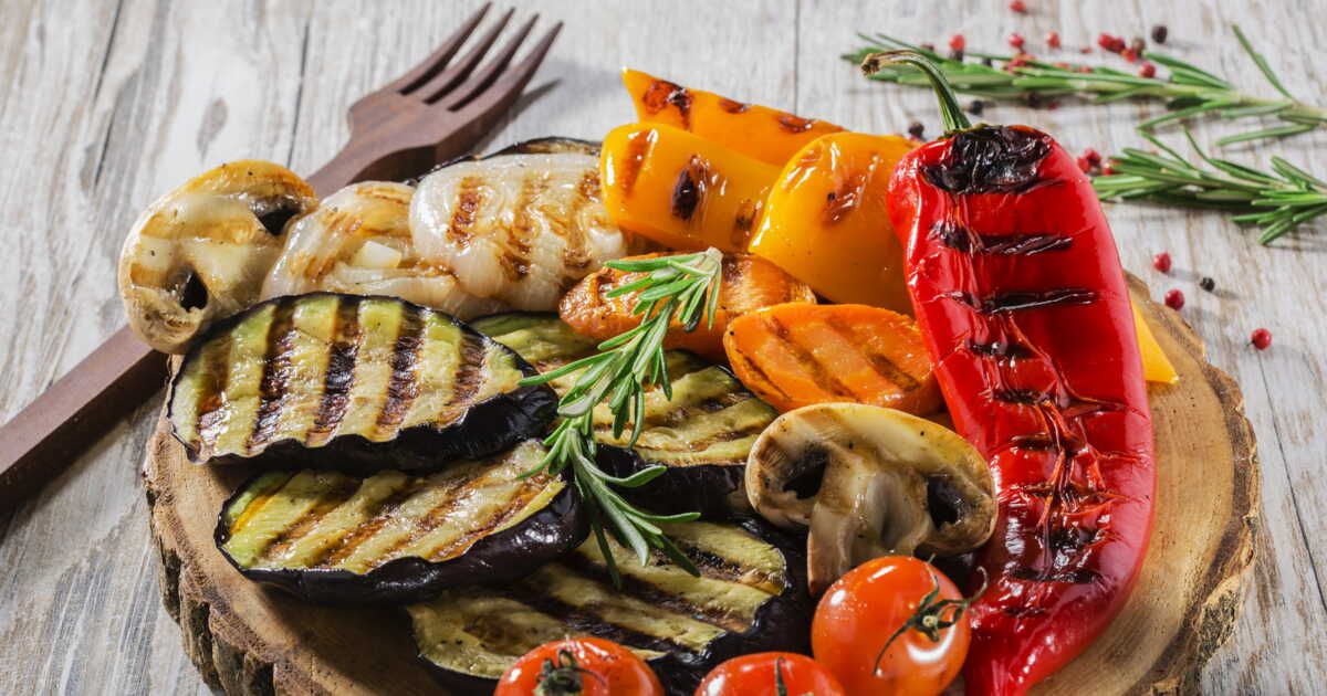 Des légumes grillés qui réenchante vos barbecues : 40 recettes d'accompagnements