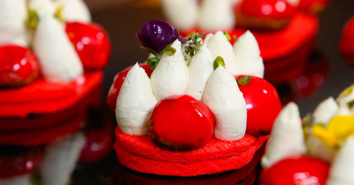 La délicieuse création du Saint-Honoré aux fraises par Jonathan Blot