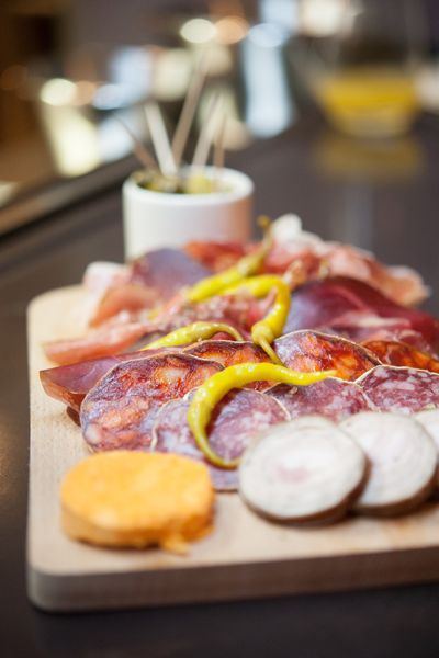 Dégustation de tapas : une échappée gourmande à La Rallonge à Paris