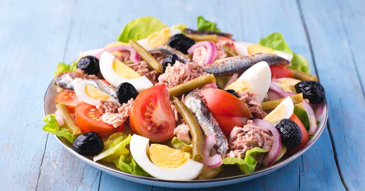 Découvrez la recette authentique de la salade niçoise pour moins de 3 euros
