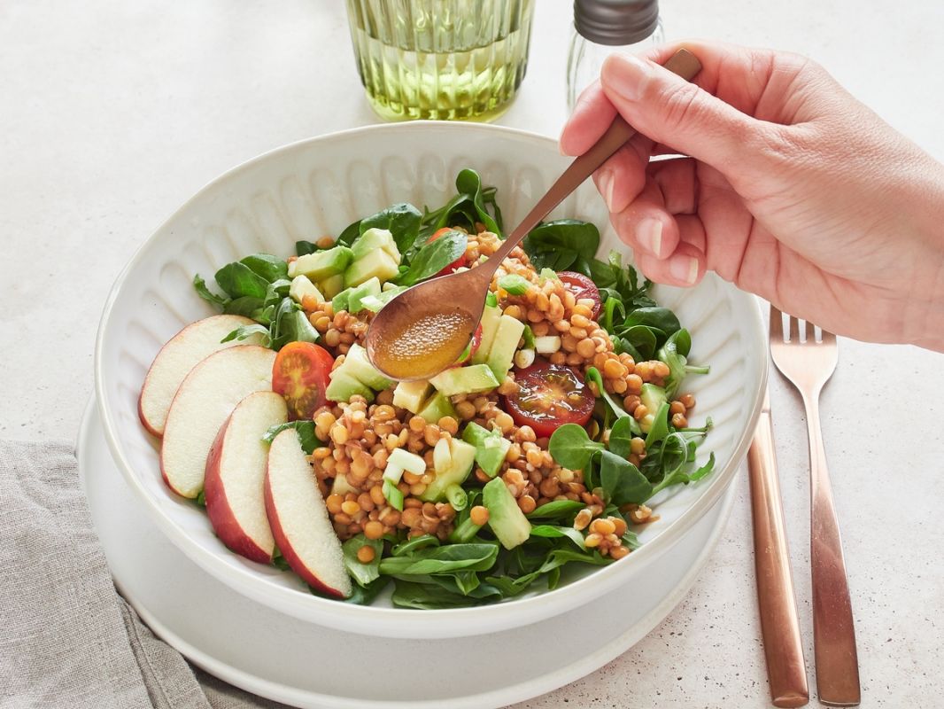 la recette de vinaigrette estivale qui allie saveur et santé